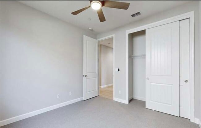 Building Photo - 443 Eel River Ln