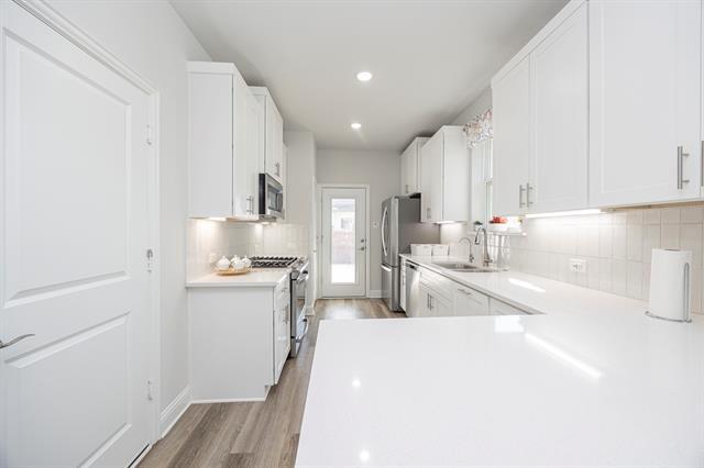 Building Photo - 11619 Chepstow Crescent Ct