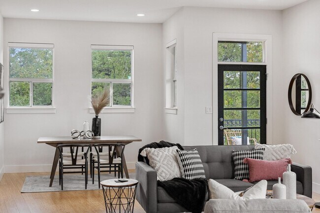 Building Photo - Stunning Condo For Lease off South 1st ST ...