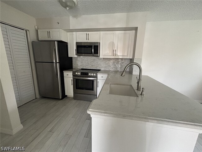 Building Photo - 1260 Wildwood Lakes Blvd