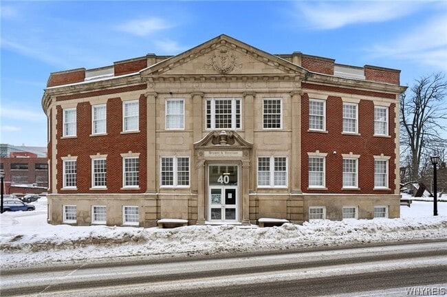 Building Photo - 40 North St