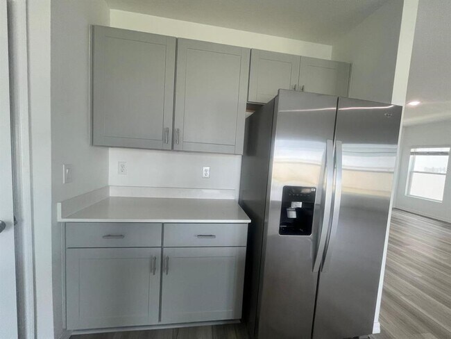 Building Photo - 4527 Wynnstone Dr