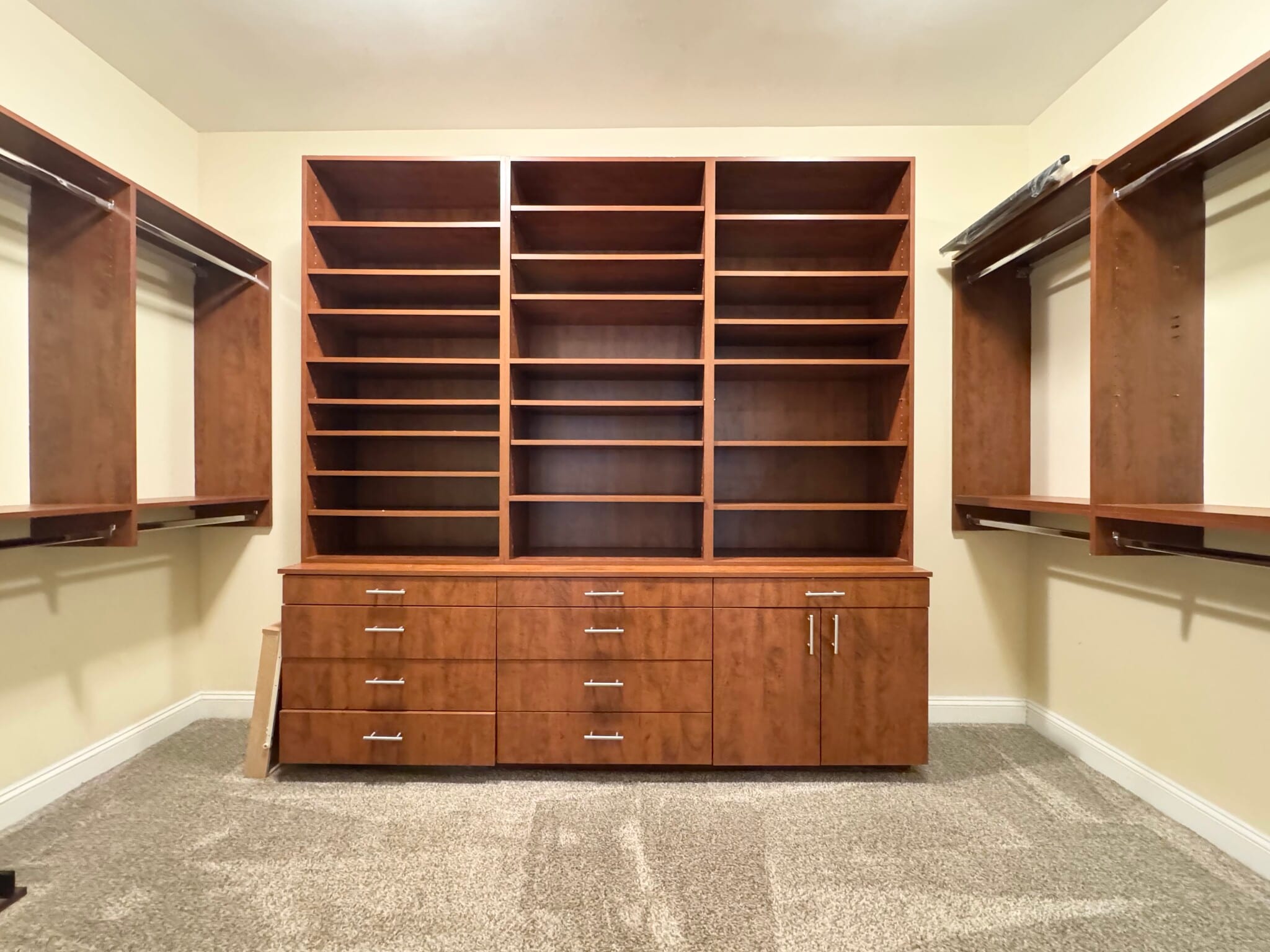 Building Photo - 2929 McGee Trfy