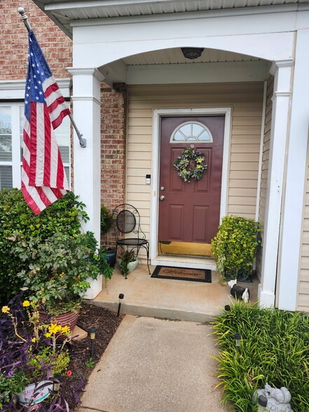 Primary Photo - 706 Treyford Dr
