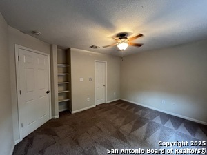 Building Photo - 11239 Country Canyon