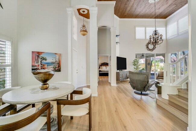 Building Photo - 26 Vía Aurelia