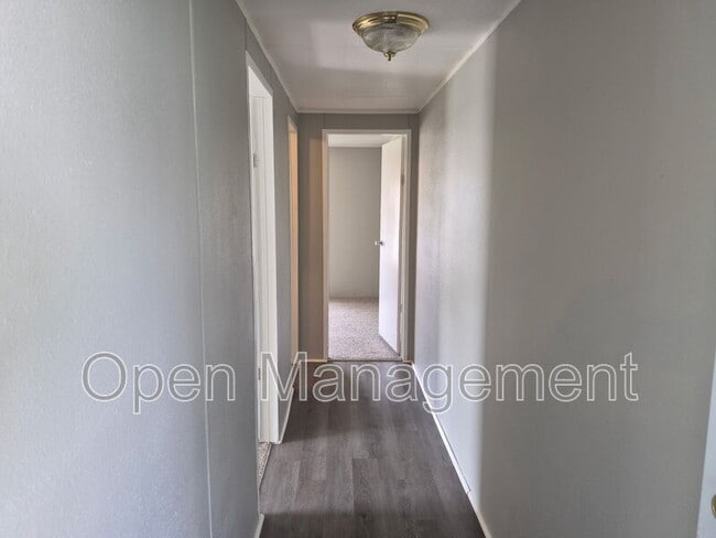 Building Photo - 4511 Dirt Rd