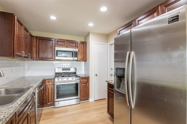Building Photo - 1262 Rock Canyon Dr