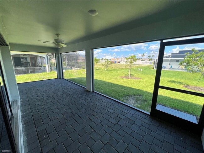 Building Photo - Stunning 4 Bed 3 Car Garage Home Available Now Near Burnt Store Rd