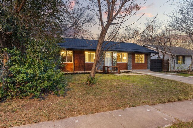 Building Photo - 6904 Cherry Meadow Dr