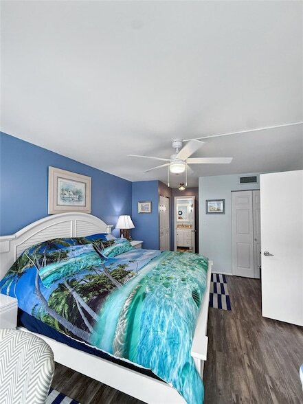 Building Photo - 525 N Ocean Blvd