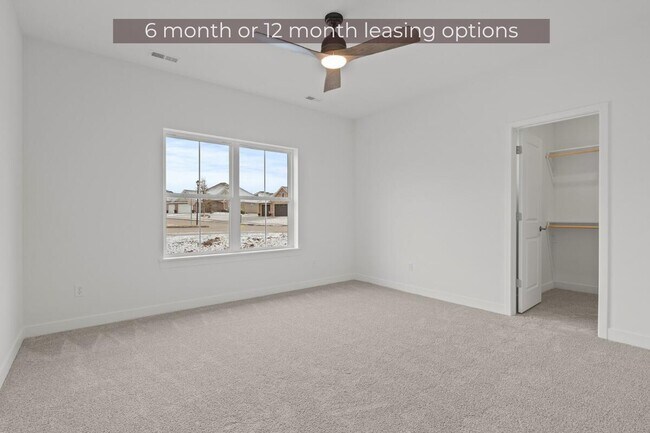 Building Photo - 6323 Murano Way