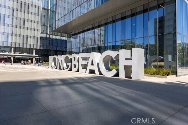 Building Photo - 400 W Ocean Blvd