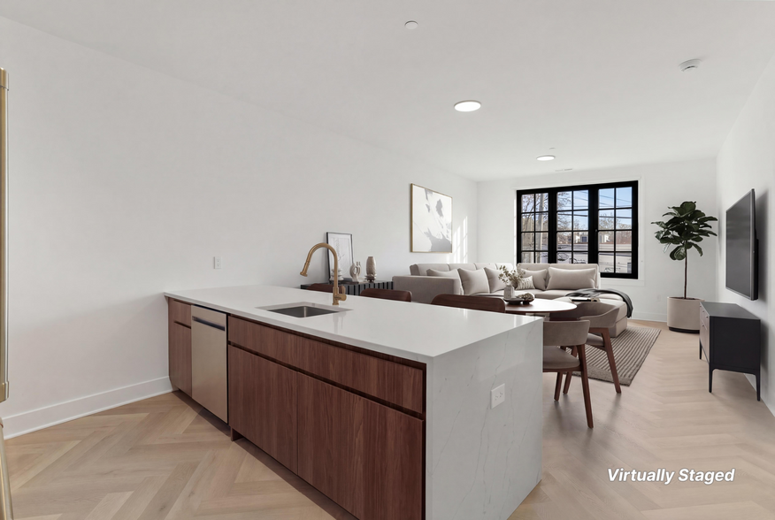 Building Photo - 100 E Putnam Ave