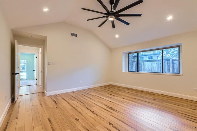 Building Photo - 11325 Stormy Ridge Rd