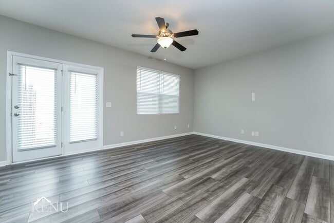 Building Photo - 3118 Journal Ct