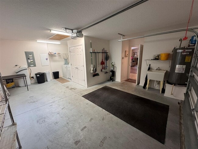 Building Photo - 3076 Gulfport Ct