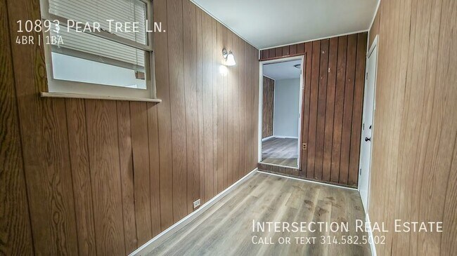 Building Photo - Completely Updated Four Bedroom in St. Ann...