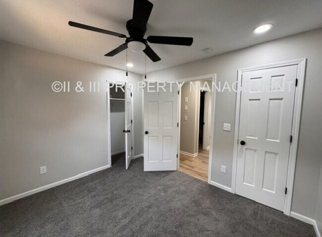 Building Photo - 14533 W 86th Terrace