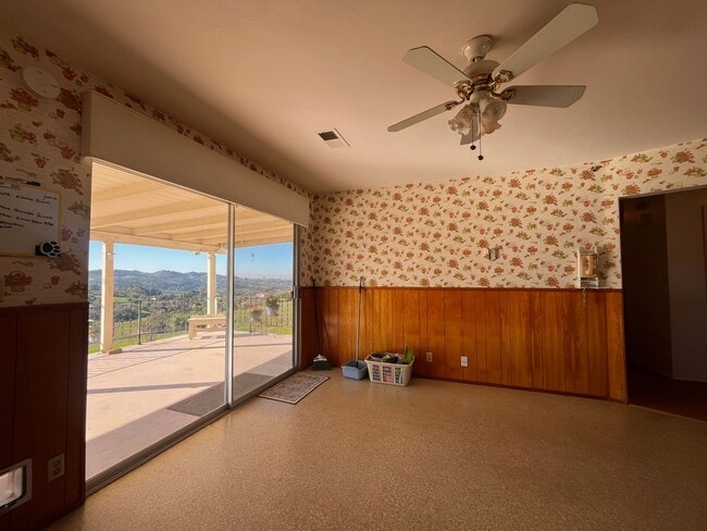 Building Photo - Spectacular Retro Home in a Rural Setting with Views and Space