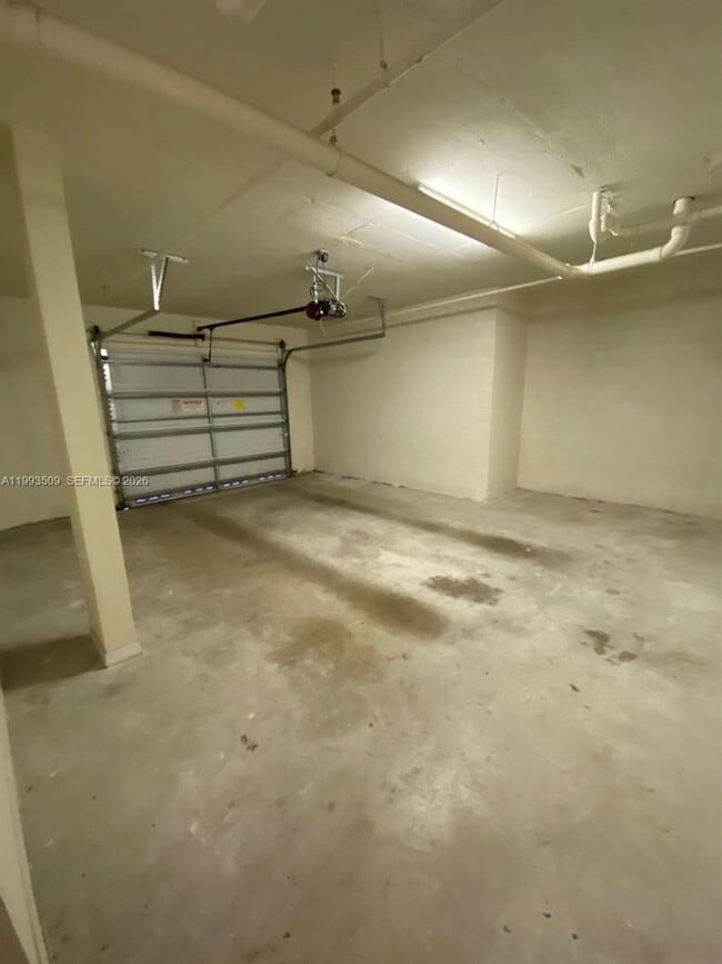 Building Photo - 6458 Emerald Dunes Dr