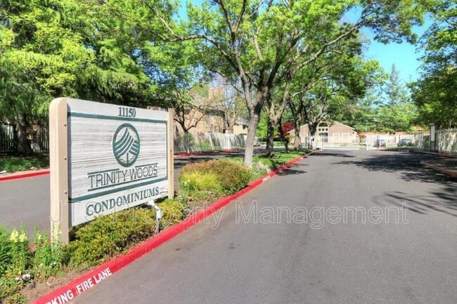 Building Photo - 11150 Trinity River Dr