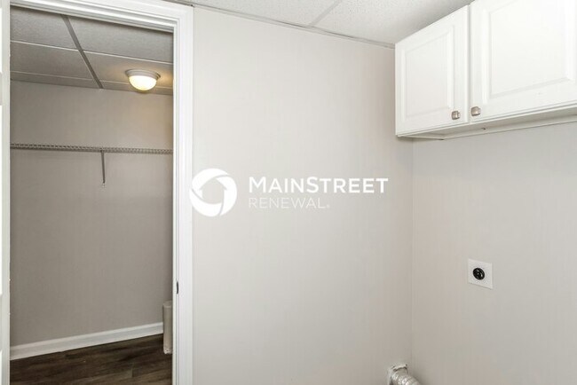Building Photo - 3 Bedroom Pet-Friendly Home in ODENVILLE, AL with Main Street Renewal