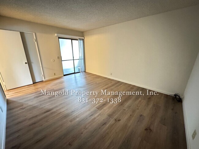 Building Photo - 500 Glenwood Cir
