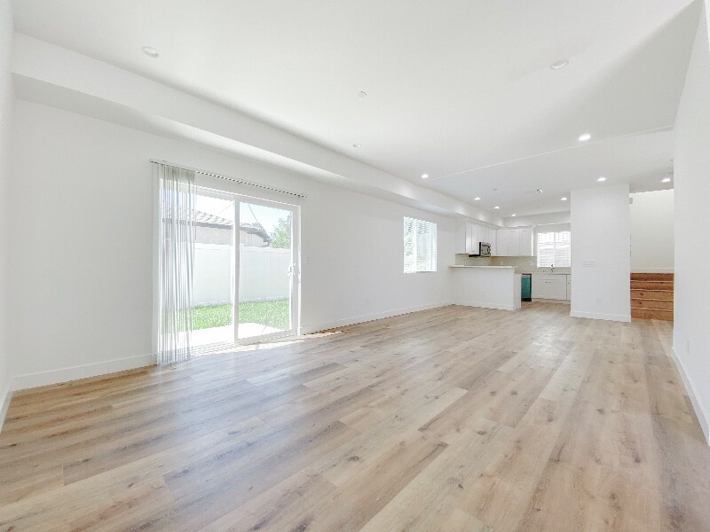 Building Photo - 6754 W 86th Pl