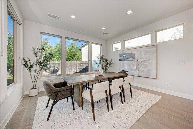 Building Photo - 11625 Lake Stone Dr