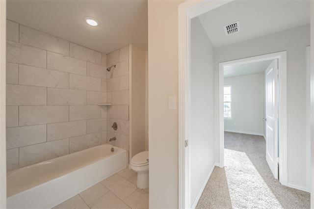 Building Photo - 6215 Roby Dr