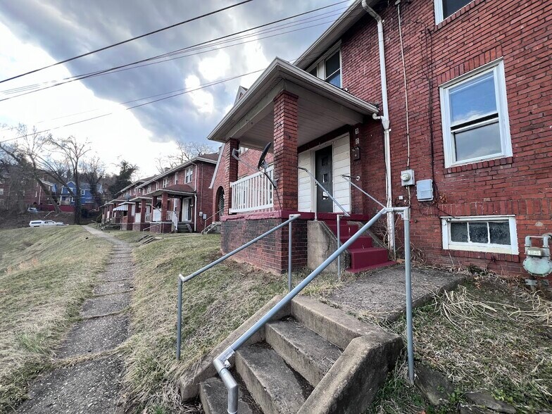 Front - 130 New Jersey Ave