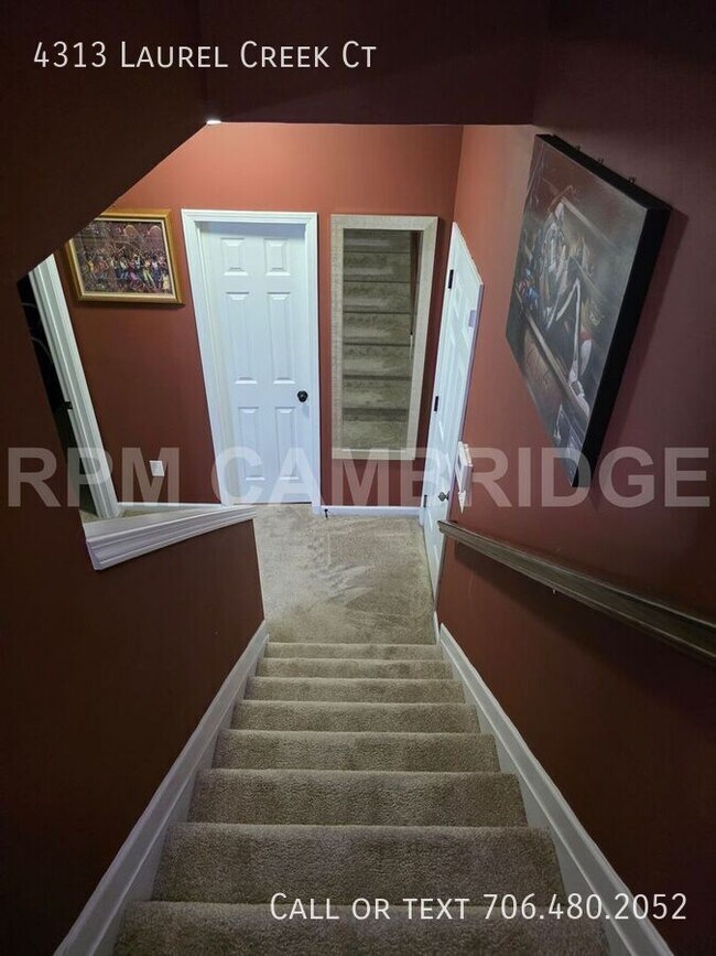 Building Photo - 4313 Laurel Creek Ct SE