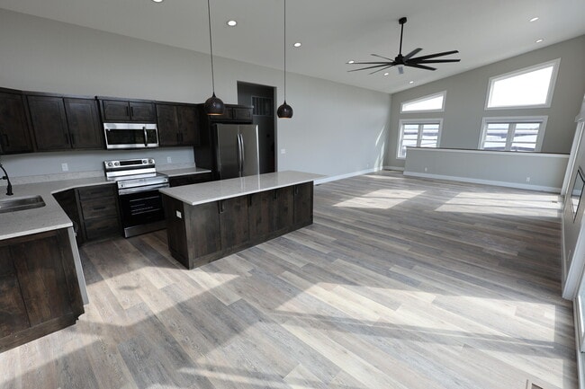 Building Photo - 4288 W 32nd St