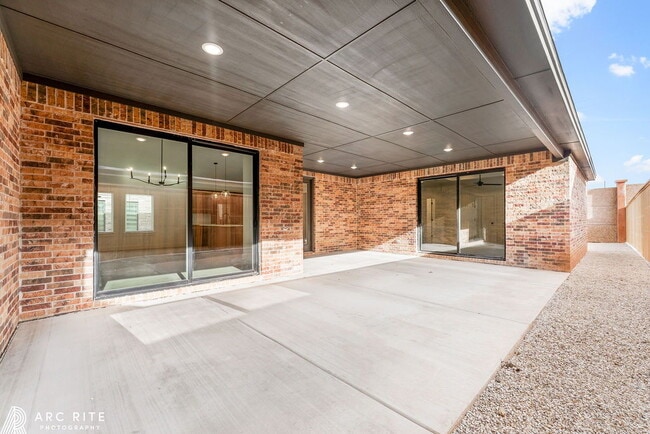 Building Photo - Pre-Leasing Fall of 2026!! Luxury Homes!!