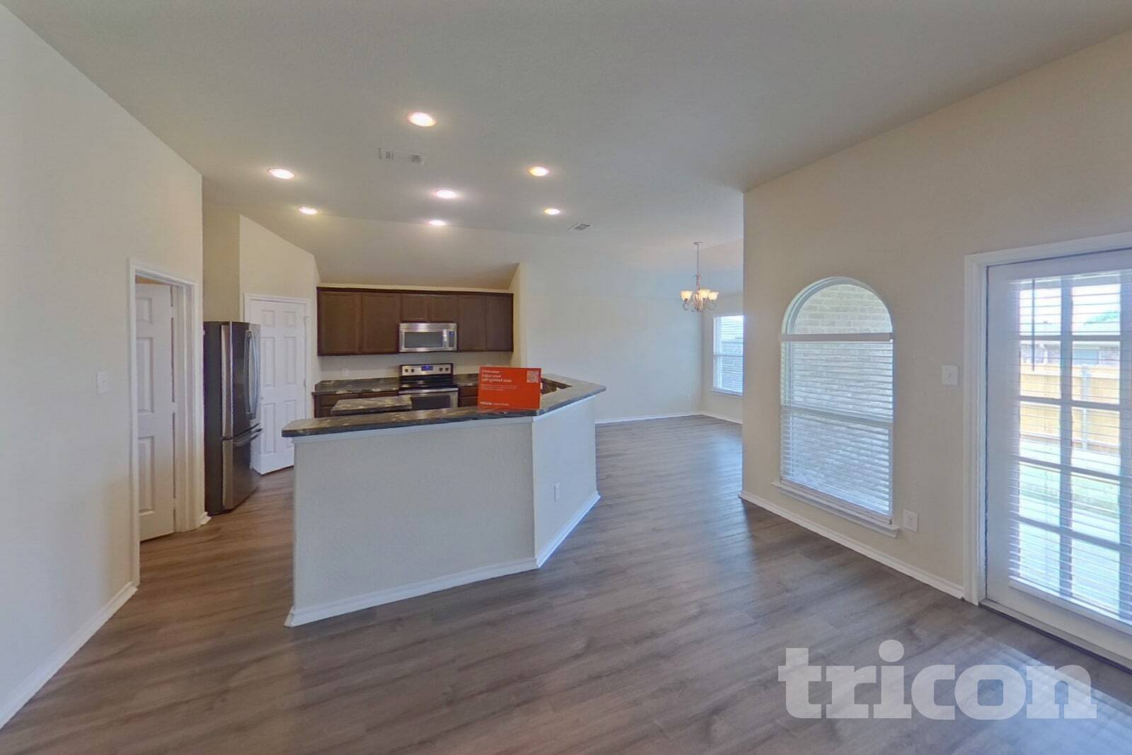 Building Photo - 1719 La Caya Dr
