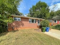 Building Photo - 58 Longview Rd