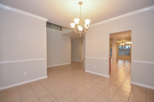 Building Photo - 4907 Trailing Clover Ct