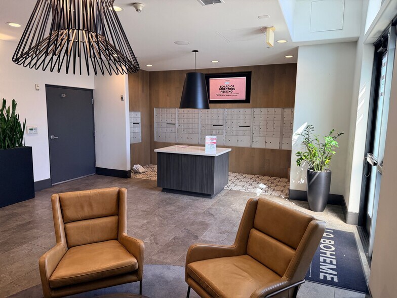 Mailroom and Lobby - 3950 Ohio St