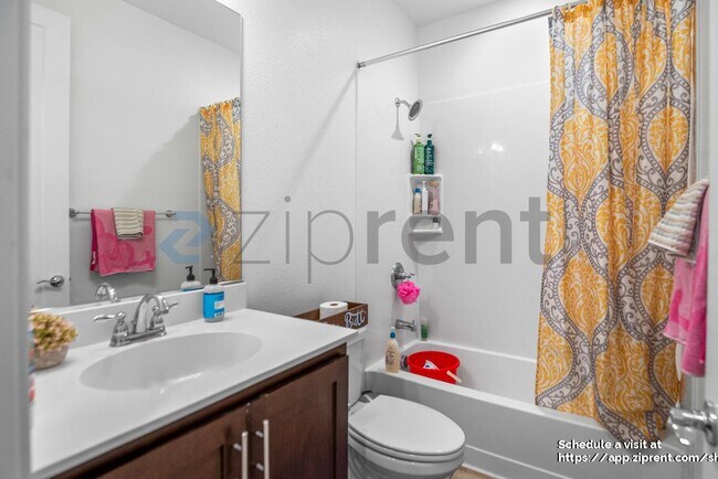 Building Photo - 2008 Confidence Wy