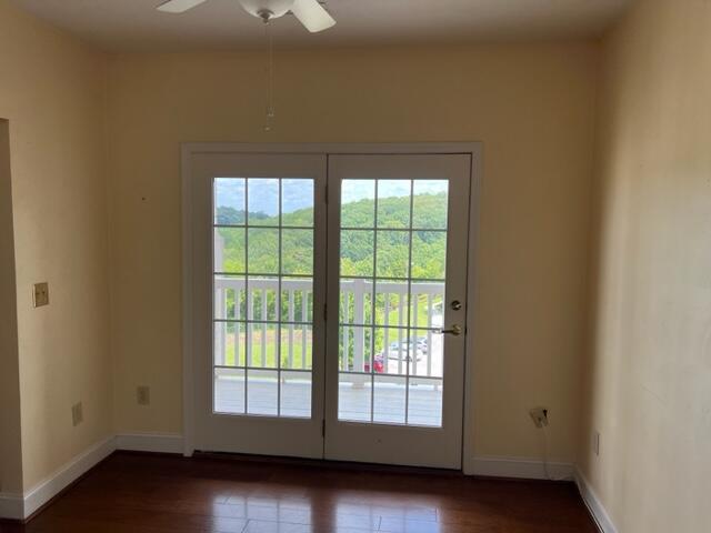 Building Photo - 4444 Pheasant Ridge Rd