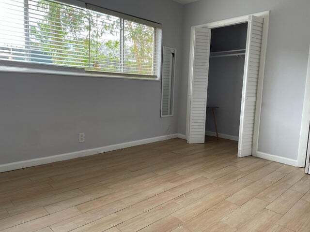 Building Photo - 2309 S Federal Hwy