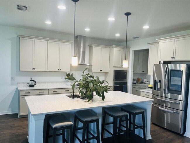 Building Photo - 11128 Sundrift Dr