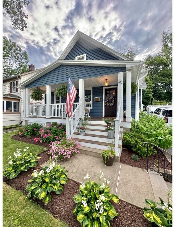 Primary Photo - 20 Colonial Rd