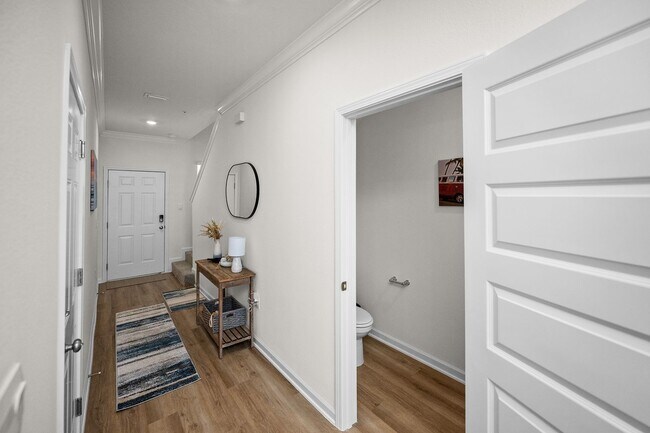 Building Photo - 4013 Blue Water Dr