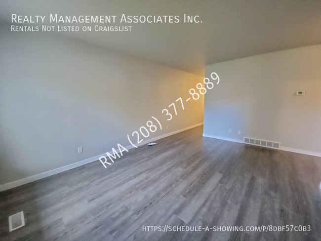 Building Photo - 4106 Tredwell Pl