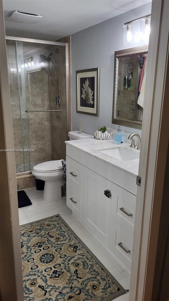 Building Photo - 4270 NW 89th Ave