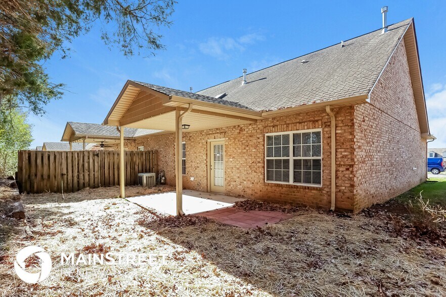 Building Photo - 7358 English Park Way
