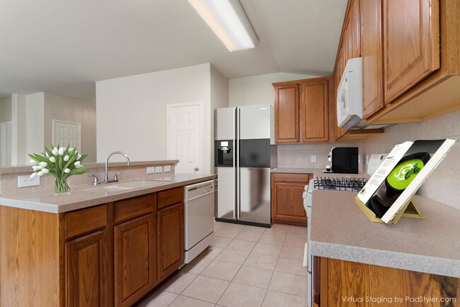 Building Photo - 615 Timberstand Ln