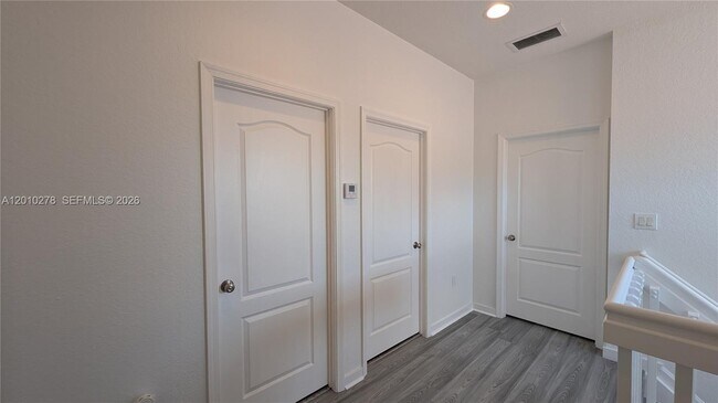 Building Photo - 2151 NE 37th Terrace